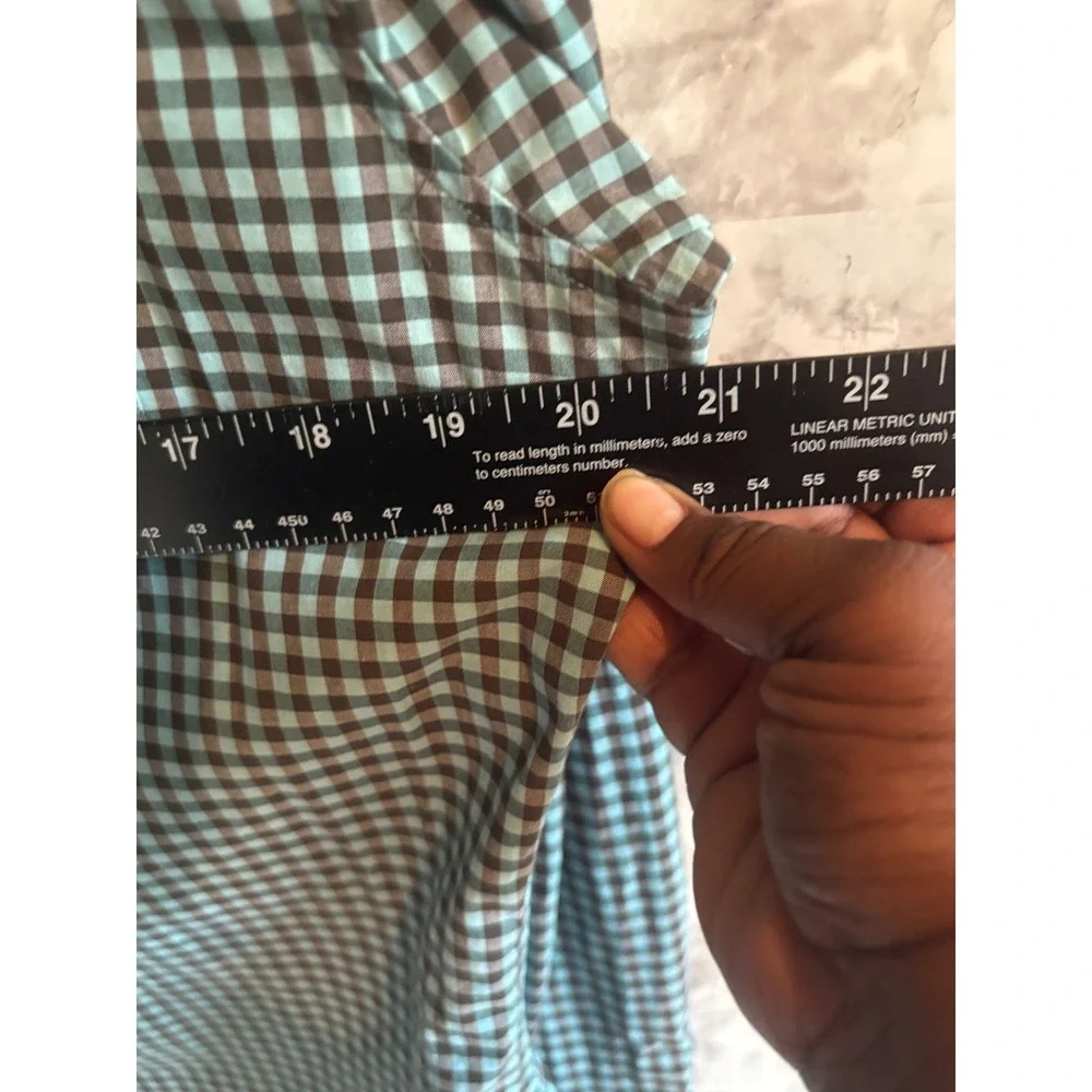 Banana Republic‎ Slim Fit Mens Medium Button Down Shirt Gingham Snap Button